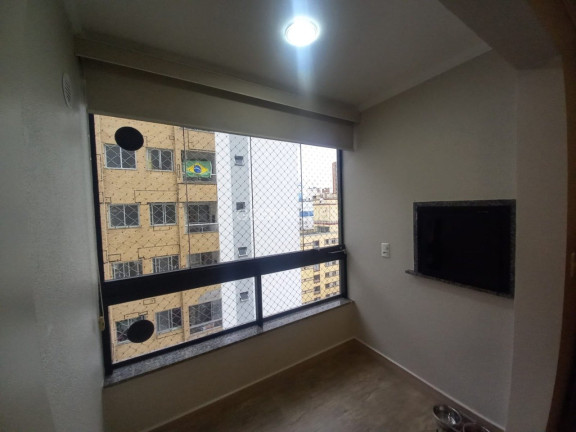 Imagem Apartamento com 3 Quartos à Venda, 73 m² em Centro - Criciúma