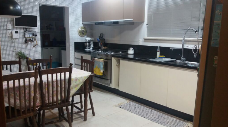 Imagem Casa de Condomínio com 4 Quartos à Venda, 400 m² em Nova Esperança - Manaus