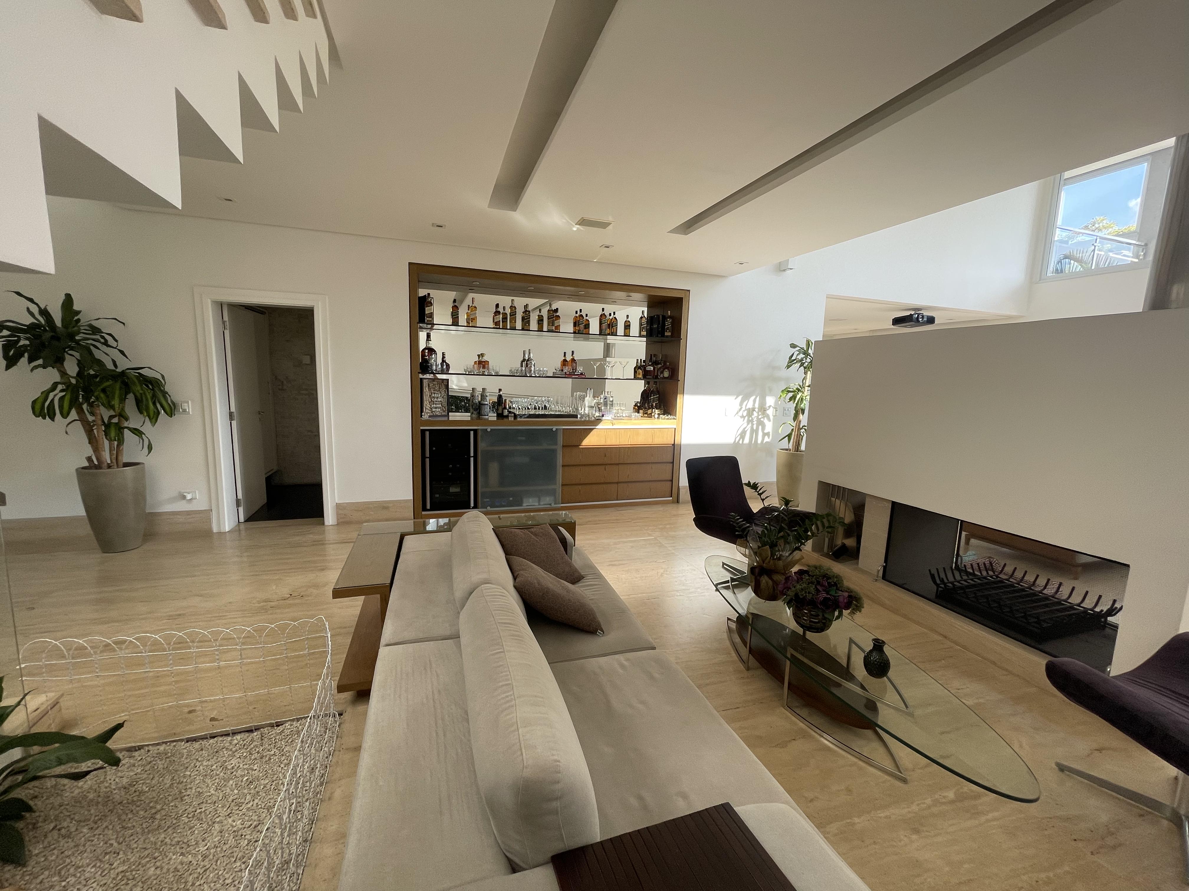 Imagem Casa com 4 Quartos à Venda ou Locação, 464 m²em Tamboré - Santana de Parnaíba Imagem Casa com 4 Quartos à Venda ou Locação, 464 m²em Tamboré - Santana de Parnaíba