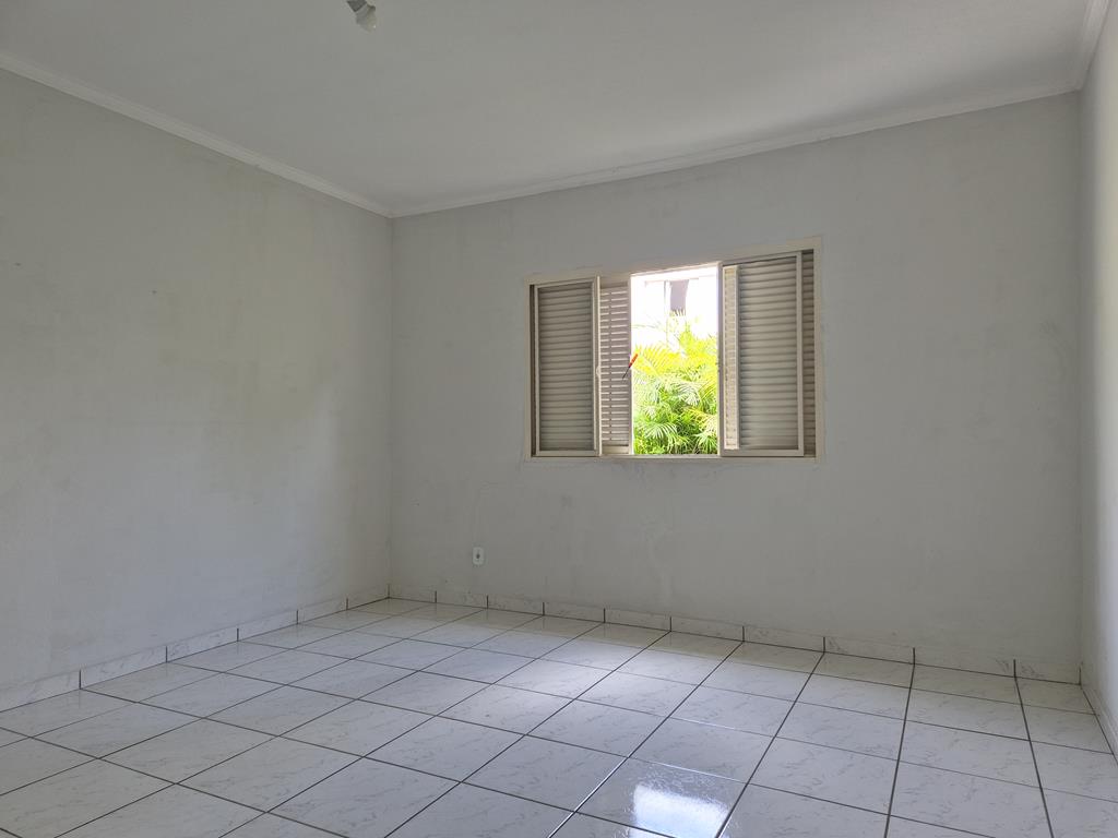 Imagem Casa com 1 Quarto à Venda, 180 m²em Vila M Genoveva - Jundiaí