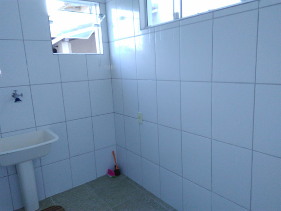 Imagem Casa com 2 Quartos à Venda, 90 m² em Braga - Cabo Frio