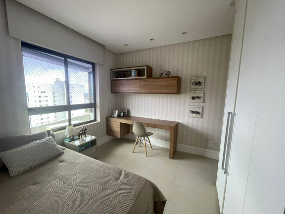 Imagem Apartamento com 3 Quartos à Venda, 174 m² em Candeias - Vitória da Conquista Imagem Apartamento com 3 Quartos à Venda, 174 m² em Candeias - Vitória da Conquista
