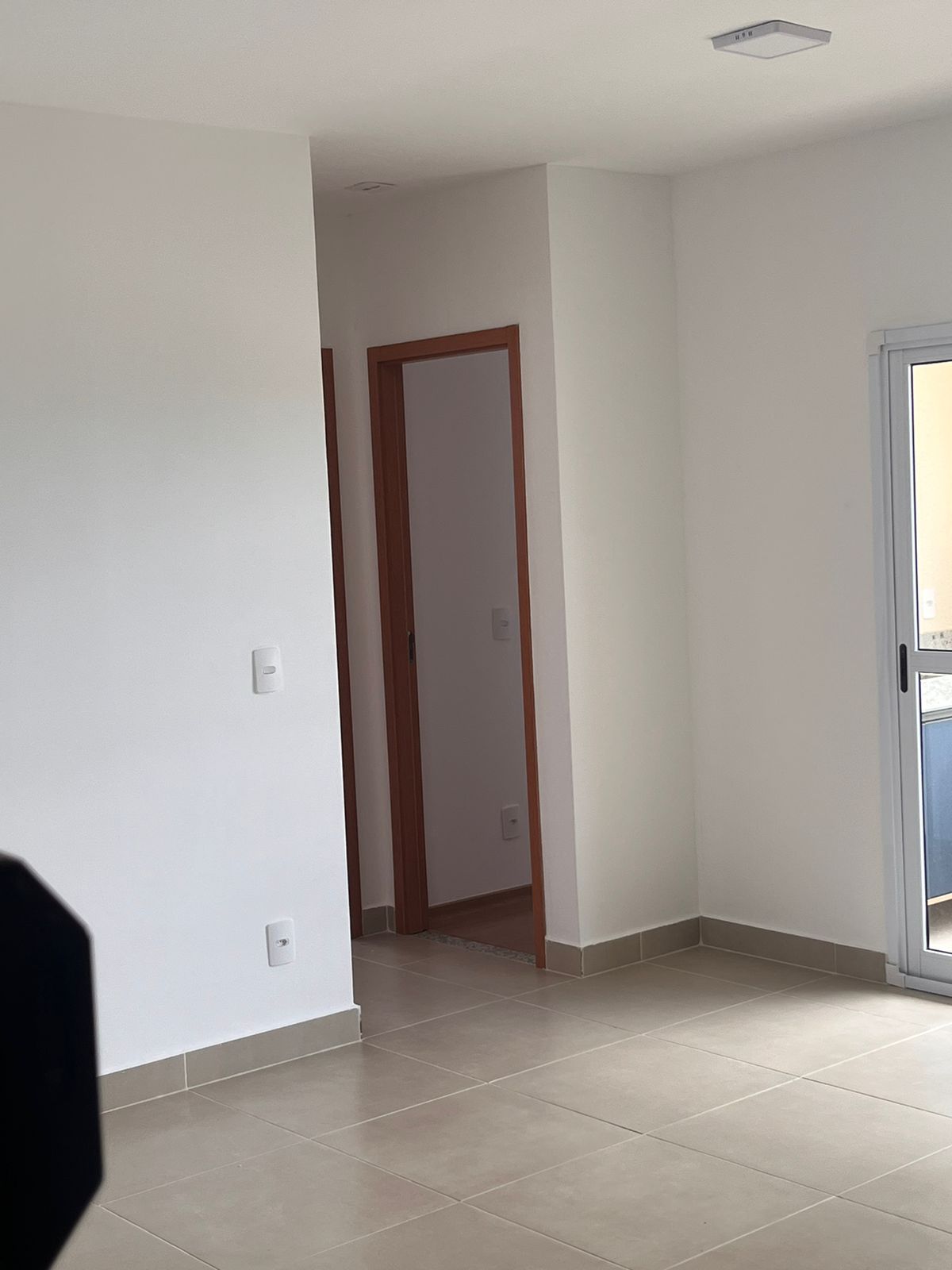 Imagem Apartamento com 2 Quartos para Alugar, 60 m²em Buraquinho - Lauro de Freitas Imagem Apartamento com 2 Quartos para Alugar, 60 m²em Buraquinho - Lauro de Freitas