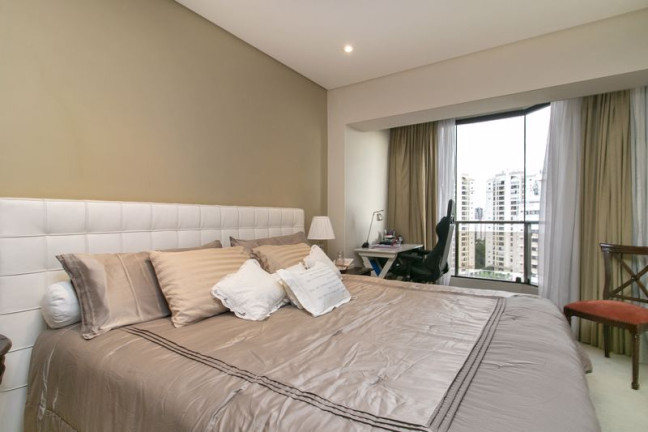 Imagem Apartamento com 4 Quartos à Venda, em Paraíso do Morumbi - São Paulo Imagem Apartamento com 4 Quartos à Venda, em Paraíso do Morumbi - São Paulo