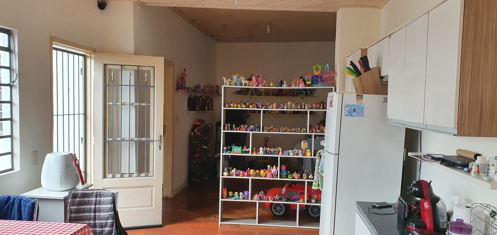 Imagem Casa com 2 Quartos à Venda, 20 m²em Vila Brás Cubas - Mogi das Cruzes