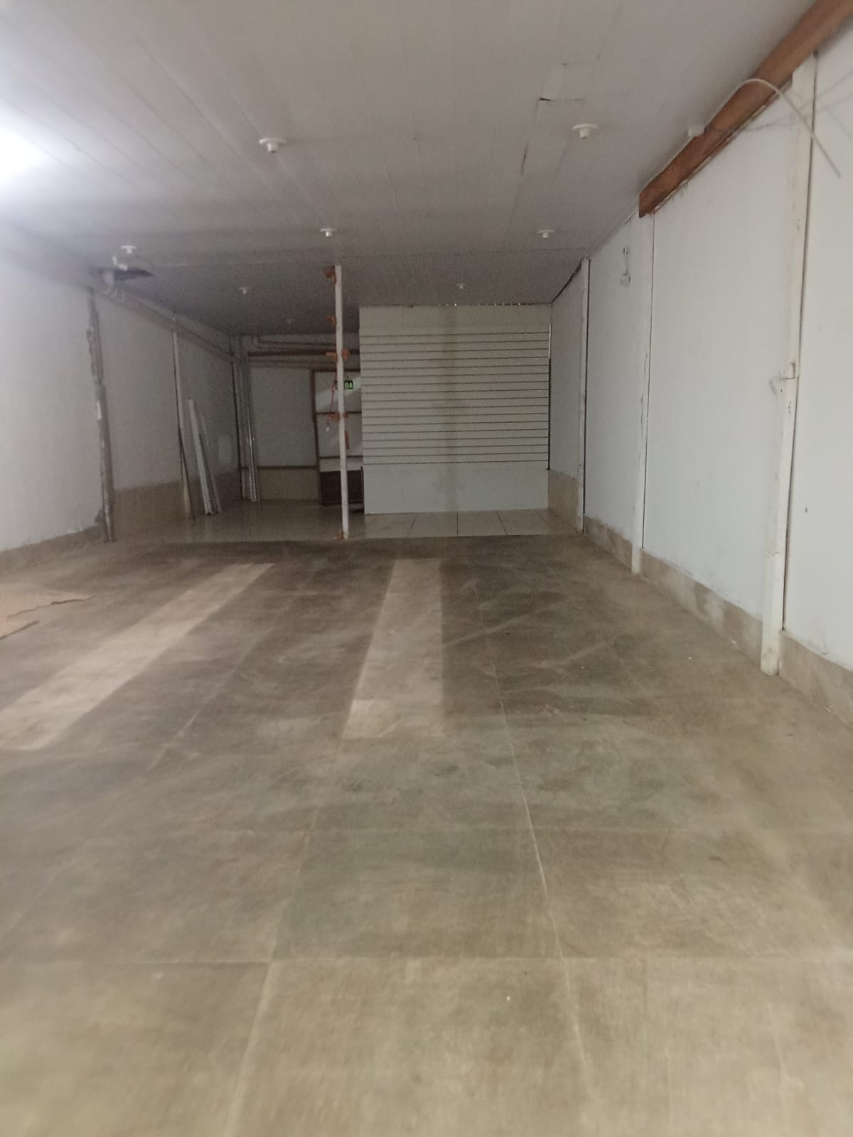 Imagem Sala Comercial para Alugar, 150 m² em Estância Velha - Canoas Imagem Sala Comercial para Alugar, 150 m² em Estância Velha - Canoas