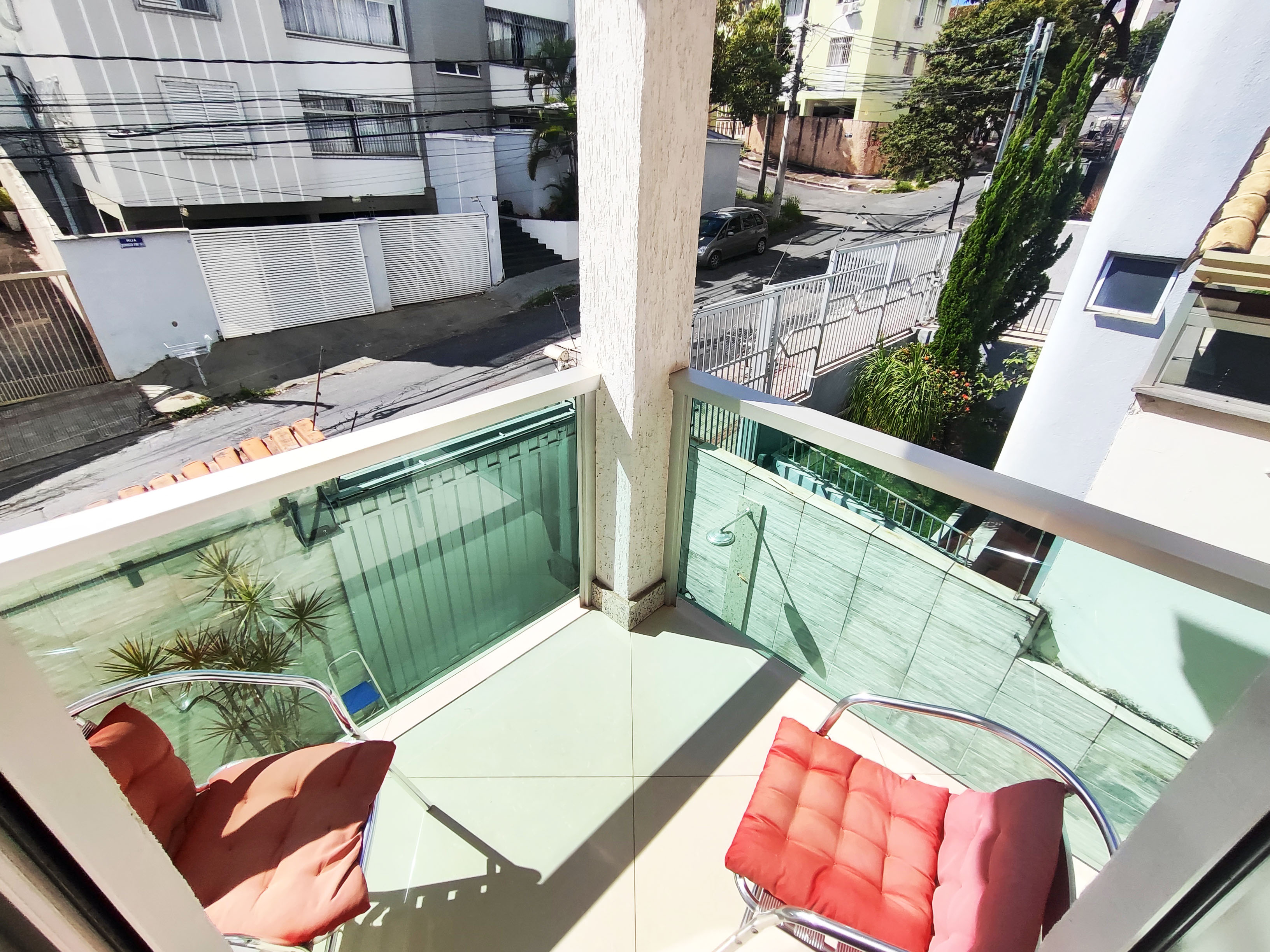 Imagem Casa com 3 Quartos à Venda, 137 m²em Dona Clara - Belo Horizonte