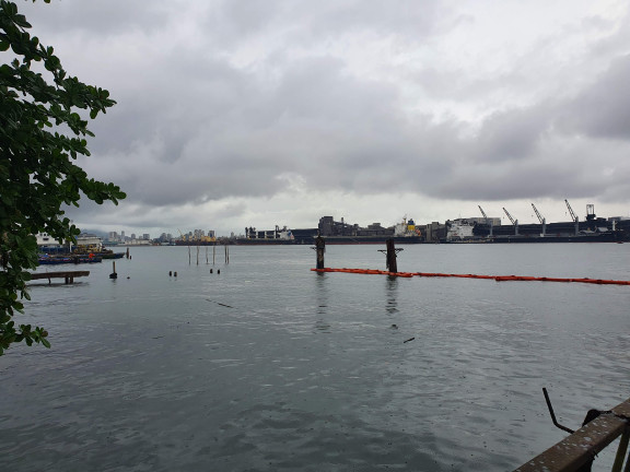 Imagem Galpão para Alugar, 2 m² em Jardim Cunhambebe (vicente De Carvalho) - Guarujá