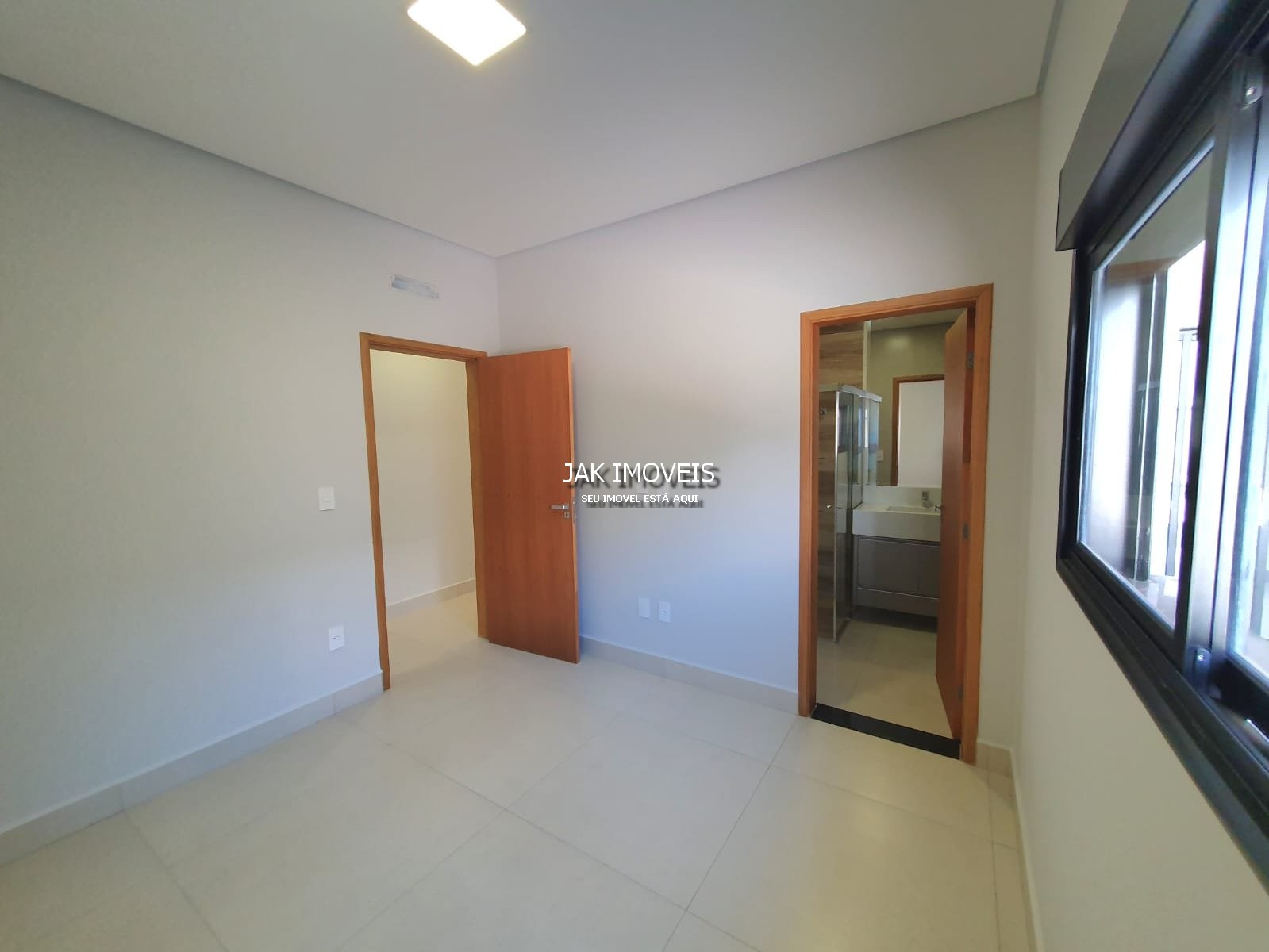 Imagem Casa de Condomínio com 3 Quartos à Venda, 184 m²em Jardim Piemonte - Indaiatuba