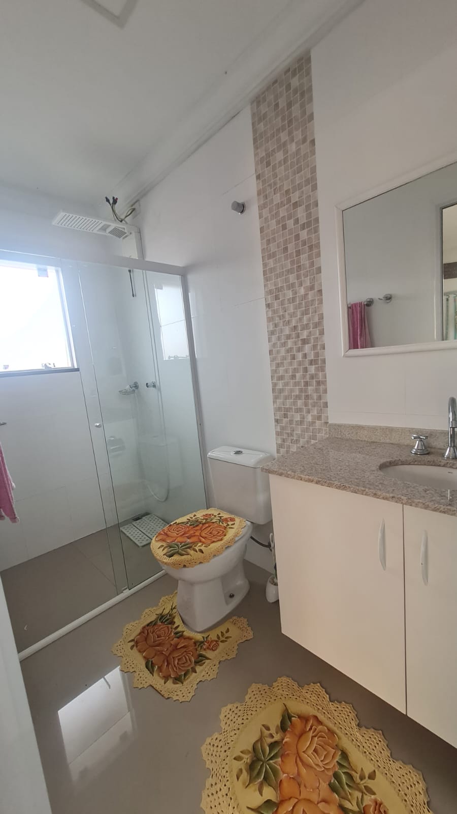 Imagem Casa com 3 Quartos à Venda, 400 m² em Portão - Curitiba