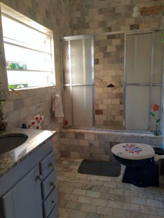 Imagem Casa com 7 Quartos à Venda, 200 m² em Nogueira - Petrópolis