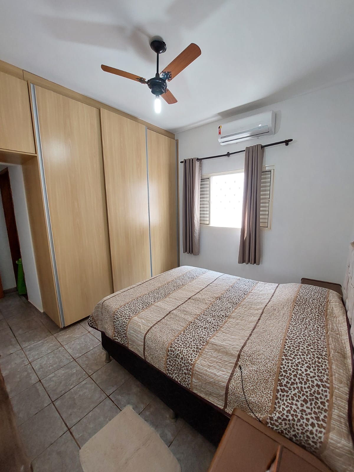 Imagem Casa com 3 Quartos à Venda, 165 m² em Jardim Caparroz - São José do Rio Preto