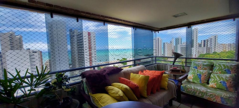 Imagem Apartamento com 3 Quartos à Venda, 180 m² em Boa Viagem - Recife
