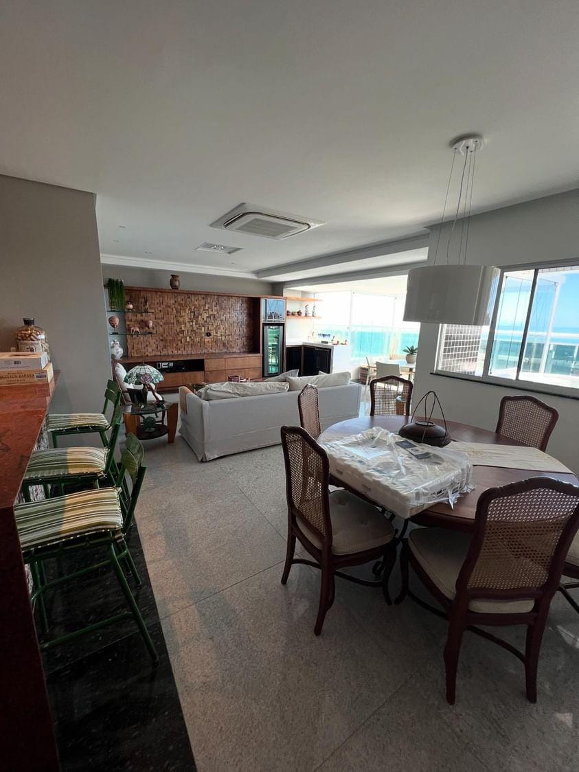 Imagem Apartamento com 5 Quartos à Venda, 415 m²em Meireles - Fortaleza