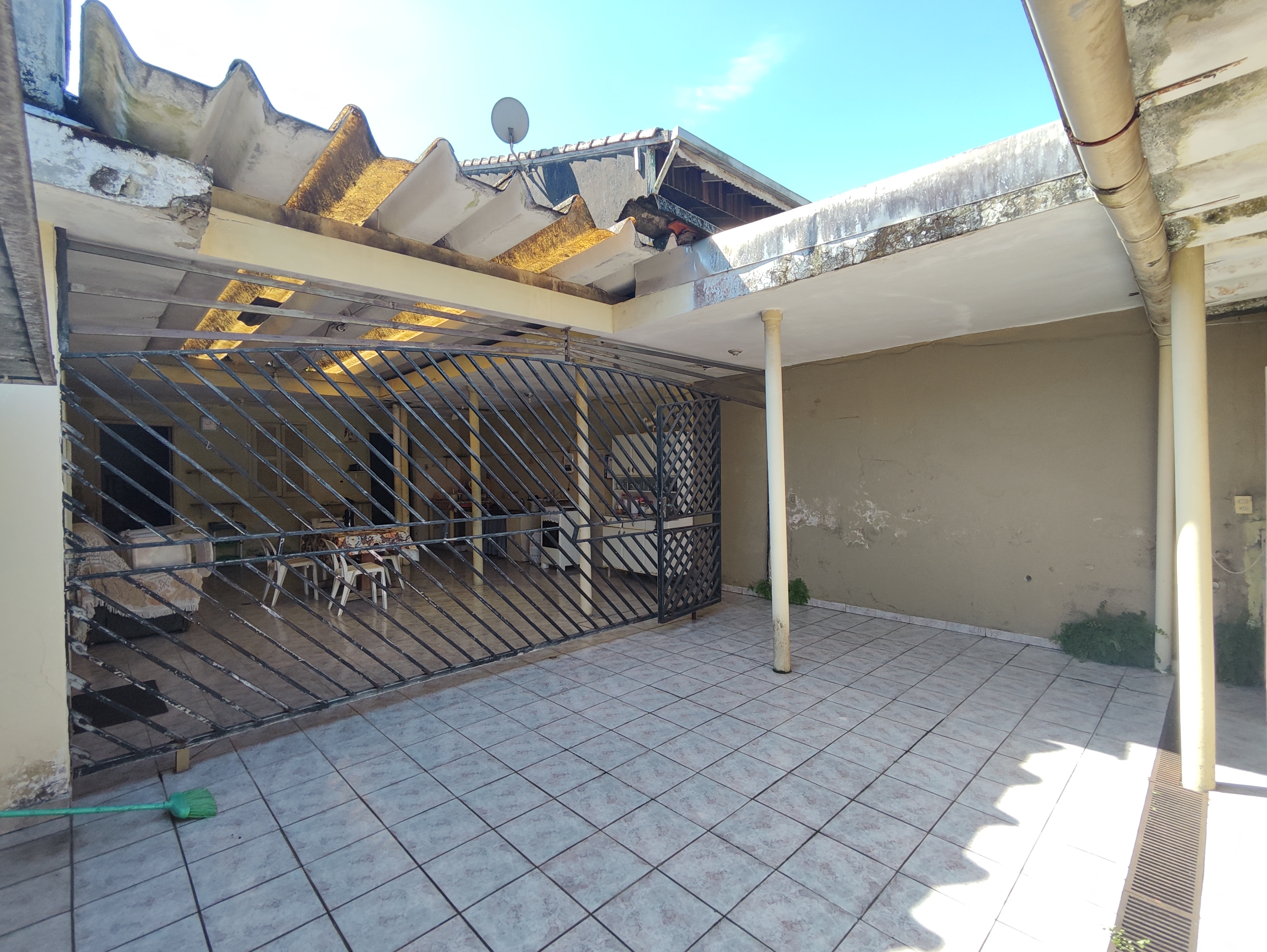 Imagem Terreno à Venda, 321 m²em São Jorge - Santos Imagem Terreno à Venda, 321 m²em São Jorge - Santos