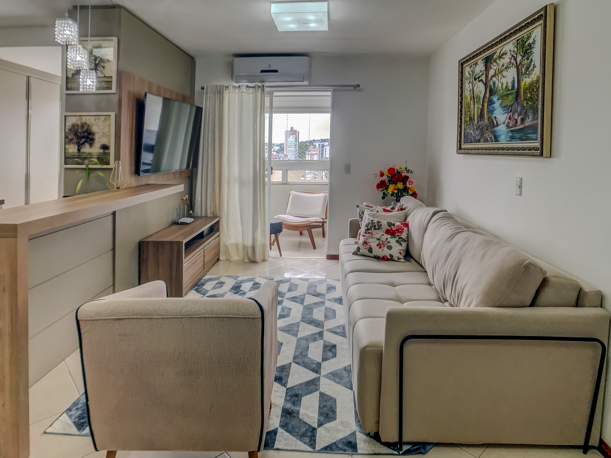 Imagem Apartamento com 2 Quartos à Venda, 76 m²em Centro - Criciúma