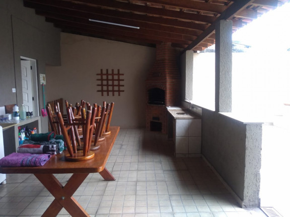 Imagem Casa com 3 Quartos à Venda, 275 m² em Vila Jundiaí - Mogi das Cruzes