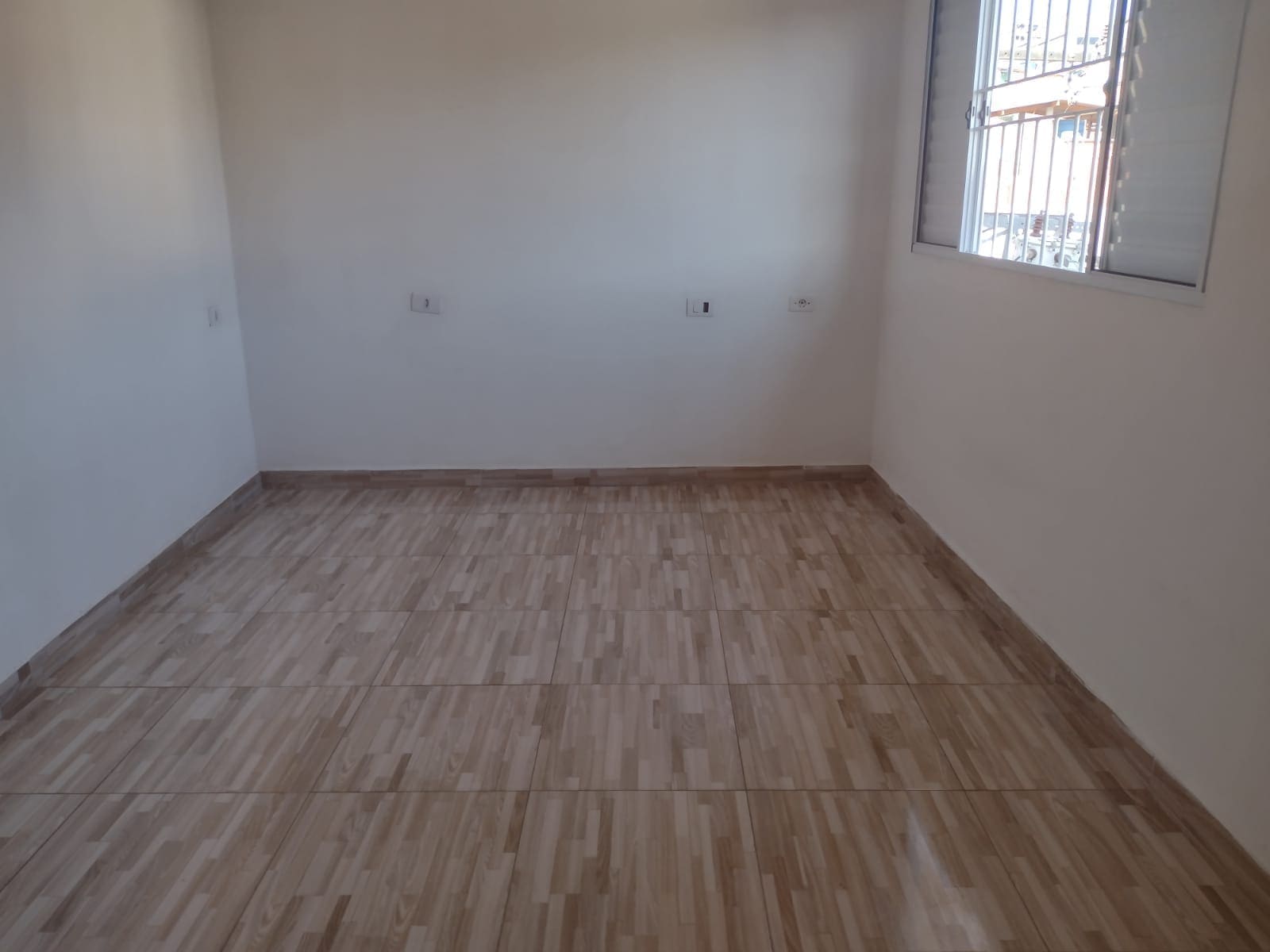 Imagem Casa com 10 Quartos à Venda, 373 m²em Jardim Botucatu - São Paulo