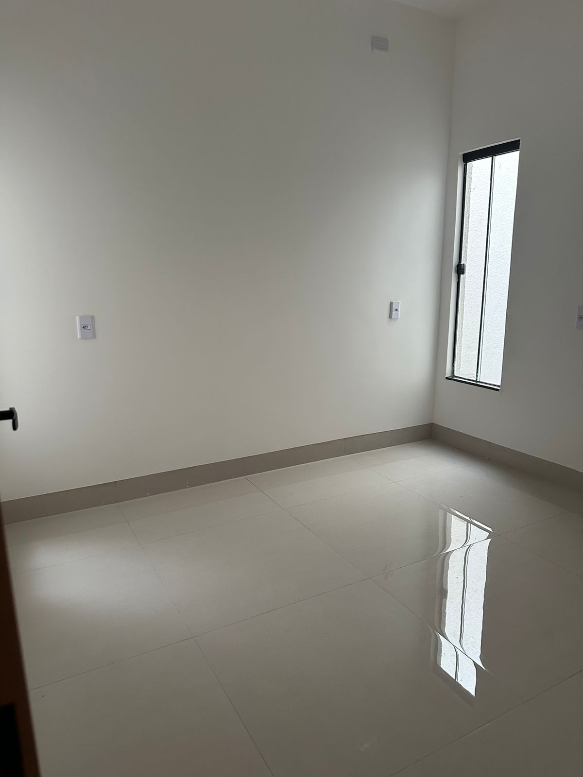Imagem Casa com 2 Quartos à Venda, 77 m²em Setor Morada do Sol - Goiânia