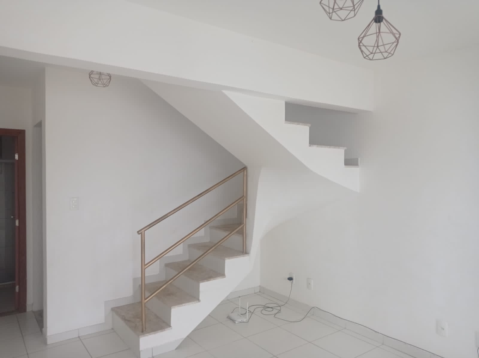 Imagem Casa com 2 Quartos para Alugar, em Vila de Abrantes (Abrantes) - Camaçari