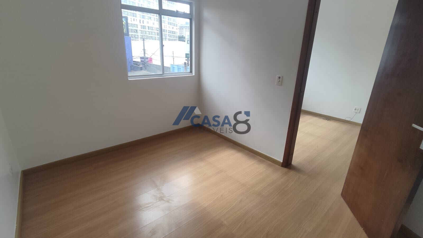 Imagem Apartamento com 1 Quarto à Venda, 36 m² em Centro - Curitiba Imagem Apartamento com 1 Quarto à Venda, 36 m² em Centro - Curitiba
