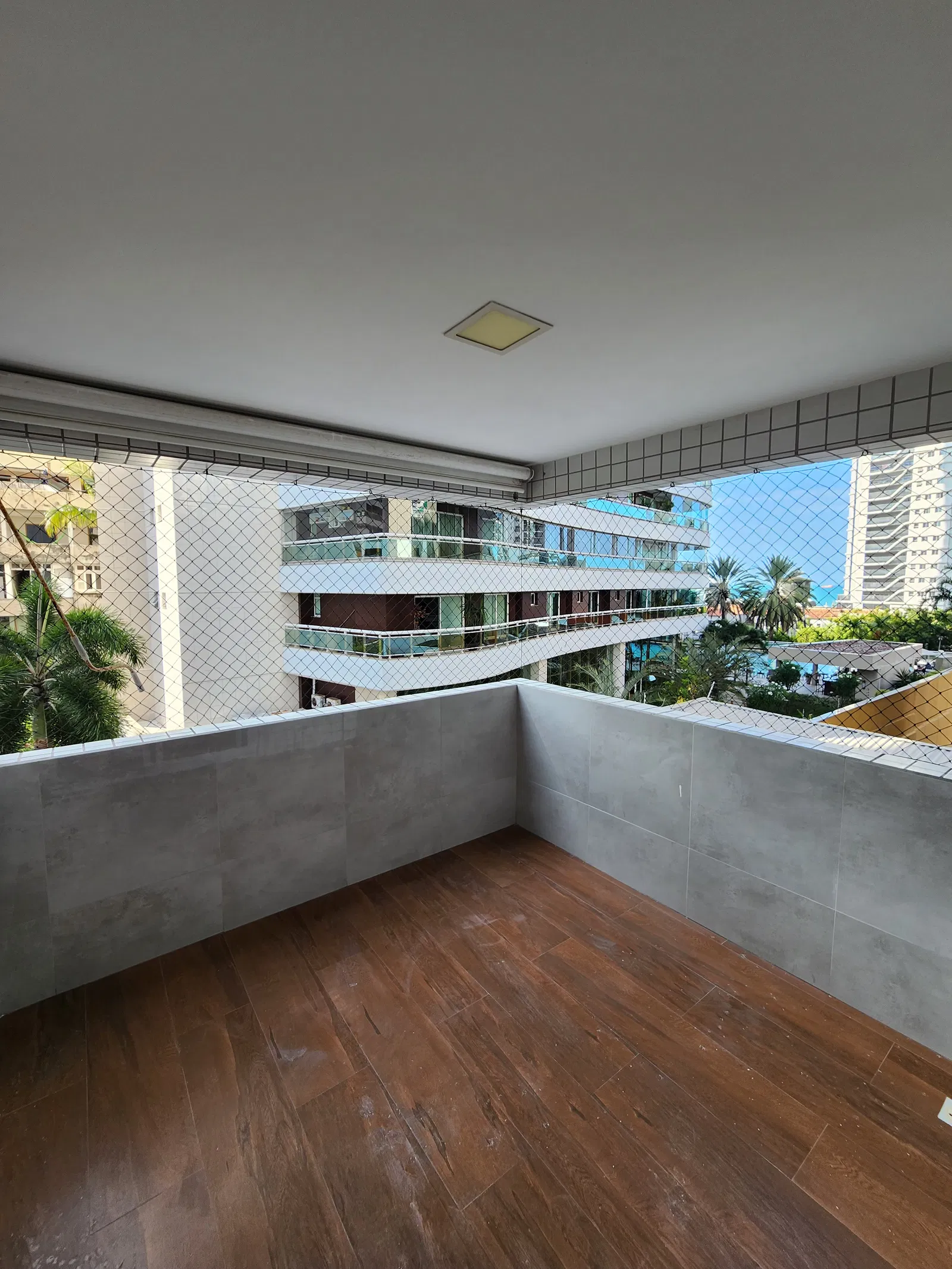 Imagem Apartamento com 3 Quartos à Venda, 220 m²em Meireles - Fortaleza