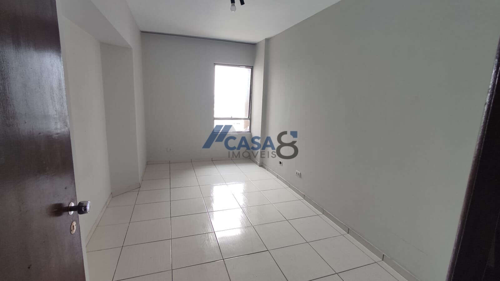Imagem Apartamento com 1 Quarto à Venda, 34 m² em Centro - Curitiba Imagem Apartamento com 1 Quarto à Venda, 34 m² em Centro - Curitiba