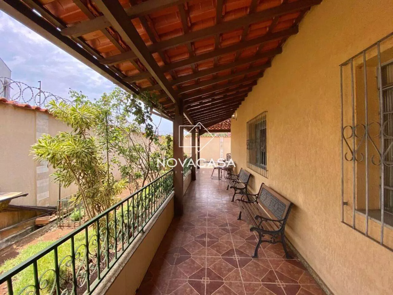 Imagem Casa com 3 Quartos à Venda, 147 m² em Heliópolis - Belo Horizonte