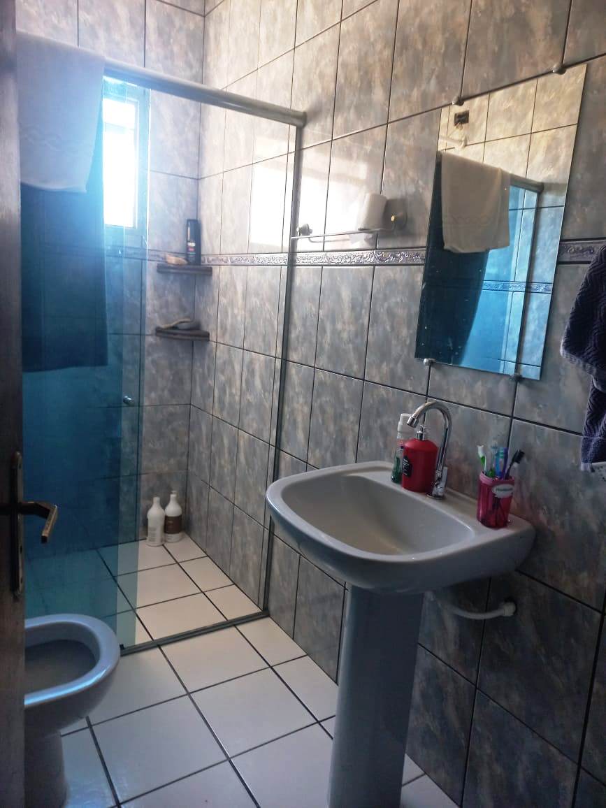 Imagem Casa com 4 Quartos à Venda, 167 m² em Country Club - Poços de Caldas