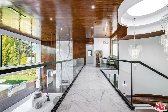 Imagem Casa de Condomínio com 5 Quartos à Venda, 796 m²em Alphaville Residencial Um - Barueri