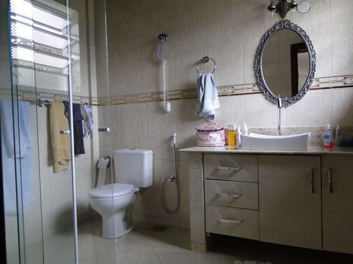 Imagem Casa com 5 Quartos à Venda, 500 m² em Várzea - Teresópolis