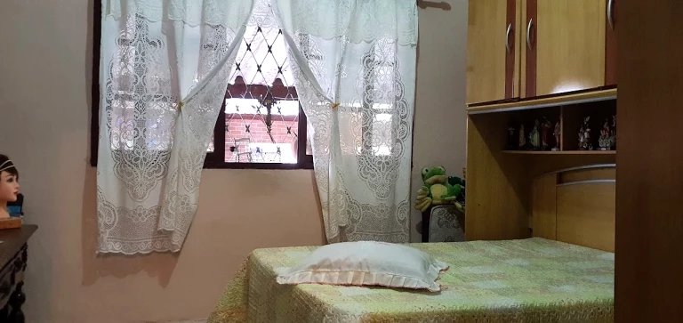 Imagem Casa com 3 Quartos à Venda, 173 m² em Vila Nova - Cubatão Imagem Casa com 3 Quartos à Venda, 173 m² em Vila Nova - Cubatão