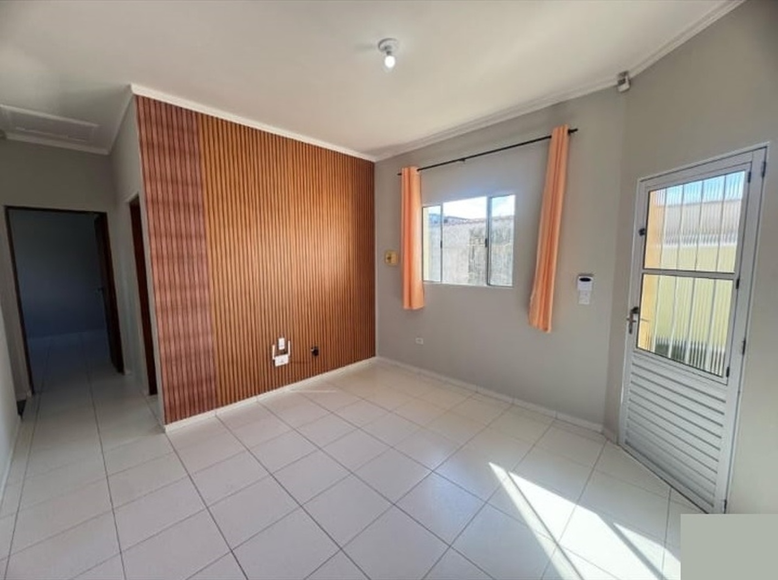 Imagem Casa com 2 Quartos à Venda, 67 m² em Nova Itanhaém (Praia) - Itanhaém Imagem Casa com 2 Quartos à Venda, 67 m² em Nova Itanhaém (Praia) - Itanhaém
