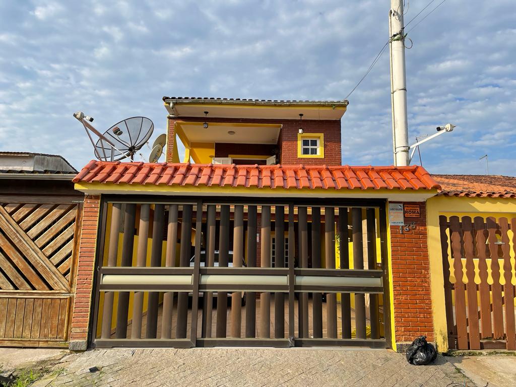 Imagem Sobrado com 3 Quartos à Venda, 180 m²em Savoy - Itanhaém