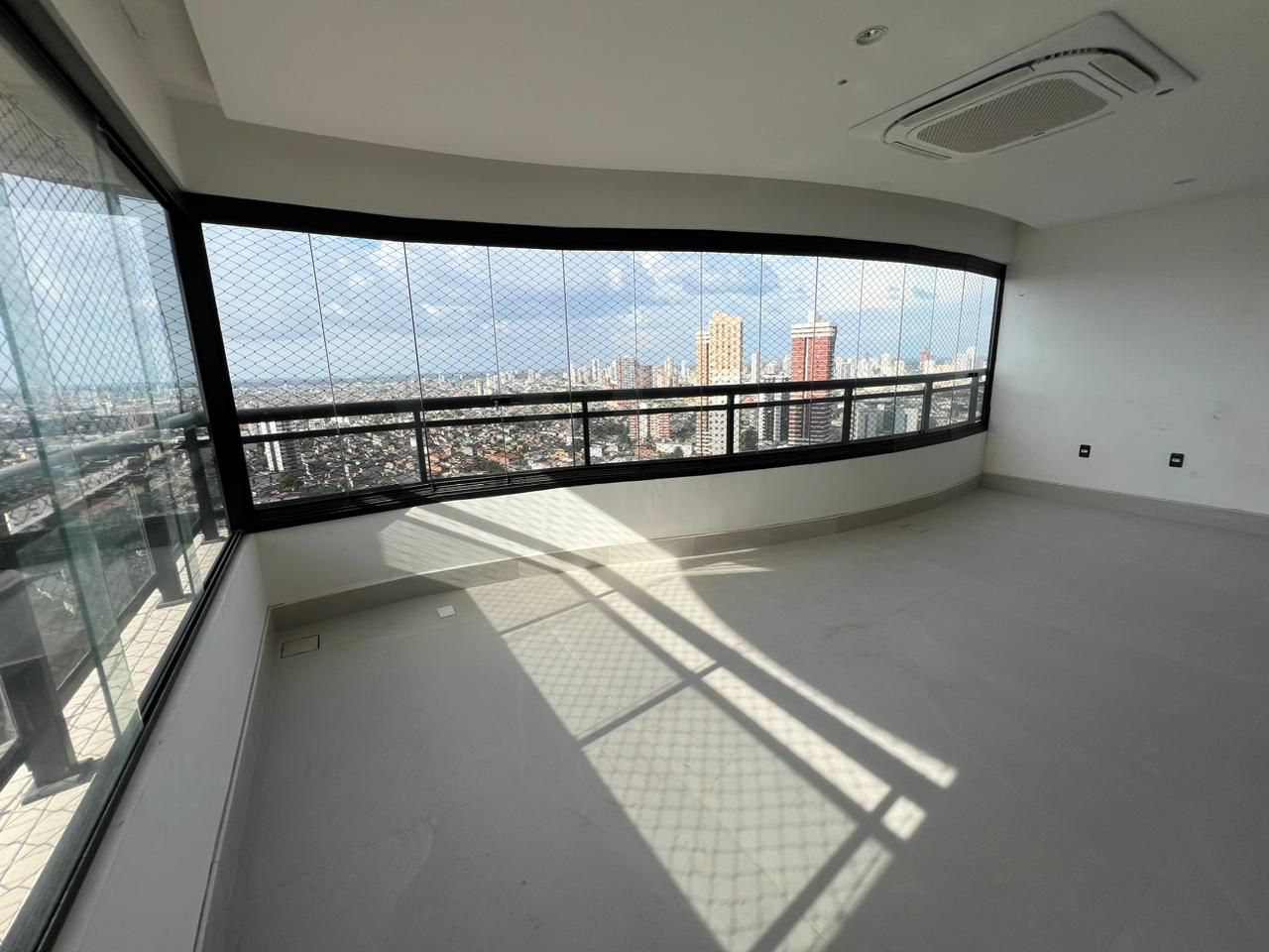 Imagem Apartamento com 3 Quartos à Venda, 235 m²em Umarizal - Belém Imagem Apartamento com 3 Quartos à Venda, 235 m²em Umarizal - Belém
