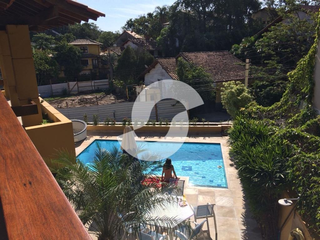 Imagem Casa com 4 Quartos à Venda, 600 m² em Itacoatiara - Niterói Imagem Casa com 4 Quartos à Venda, 600 m² em Itacoatiara - Niterói