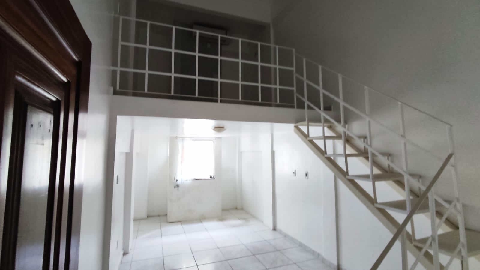 Imagem Imóvel Comercial para Alugar, 5 m²em Val-de-Cães - Belém