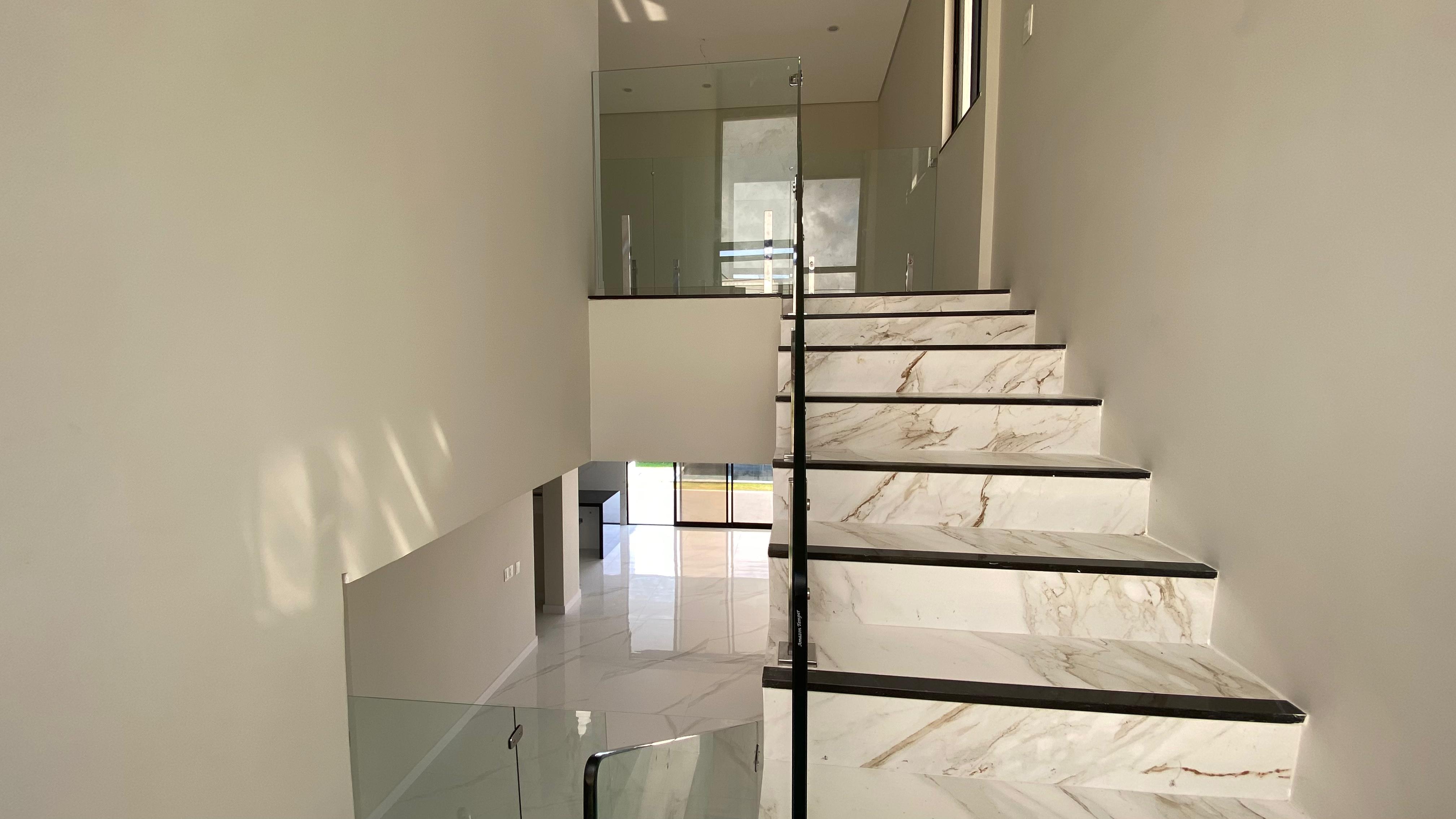 Imagem Casa de Condomínio com 4 Quartos à Venda, 241 m² em Cidade Alpha - Eusébio Imagem Casa de Condomínio com 4 Quartos à Venda, 241 m² em Cidade Alpha - Eusébio