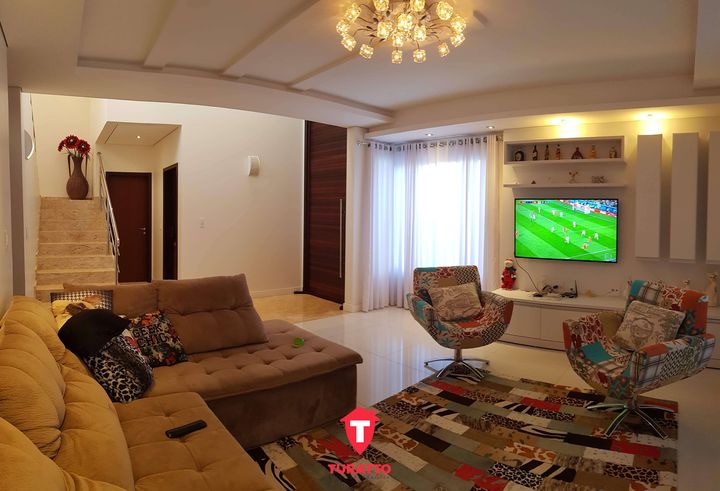 Imagem Sobrado com 4 Quartos à Venda, 310 m² em Jardim La Salle - Toledo
