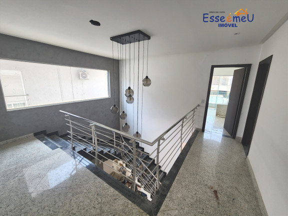 Imagem Casa de Condomínio com 4 Quartos à Venda, 301 m² em Jardins Madri - Goiânia Imagem Casa de Condomínio com 4 Quartos à Venda, 301 m² em Jardins Madri - Goiânia