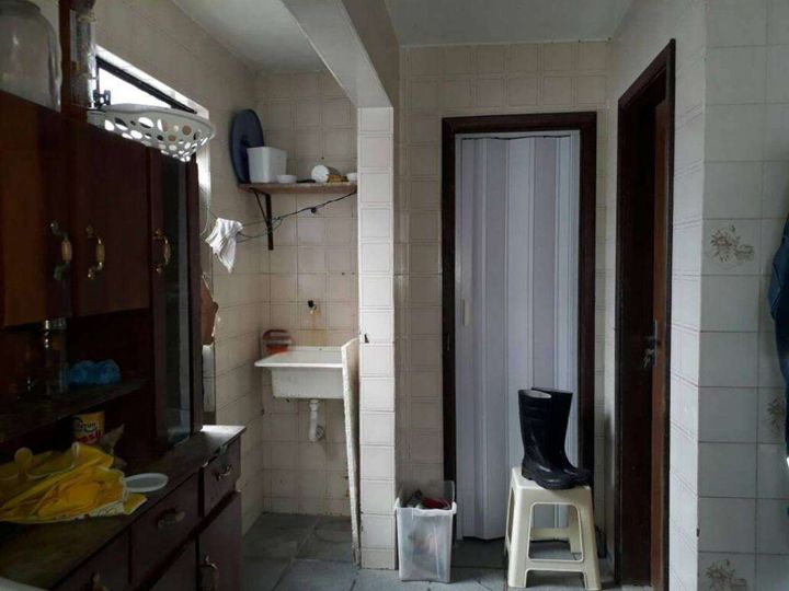Imagem Casa com 5 Quartos à Venda, 200 m² em Campo Grande - Recife