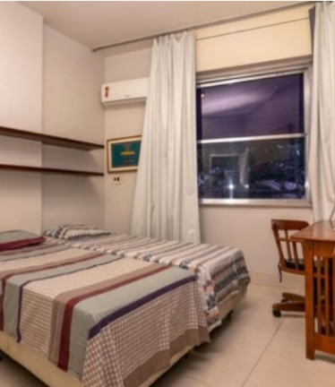 Imagem Apartamento com 2 Quartos à Venda, 105 m² em Copacabana - Rio de Janeiro
