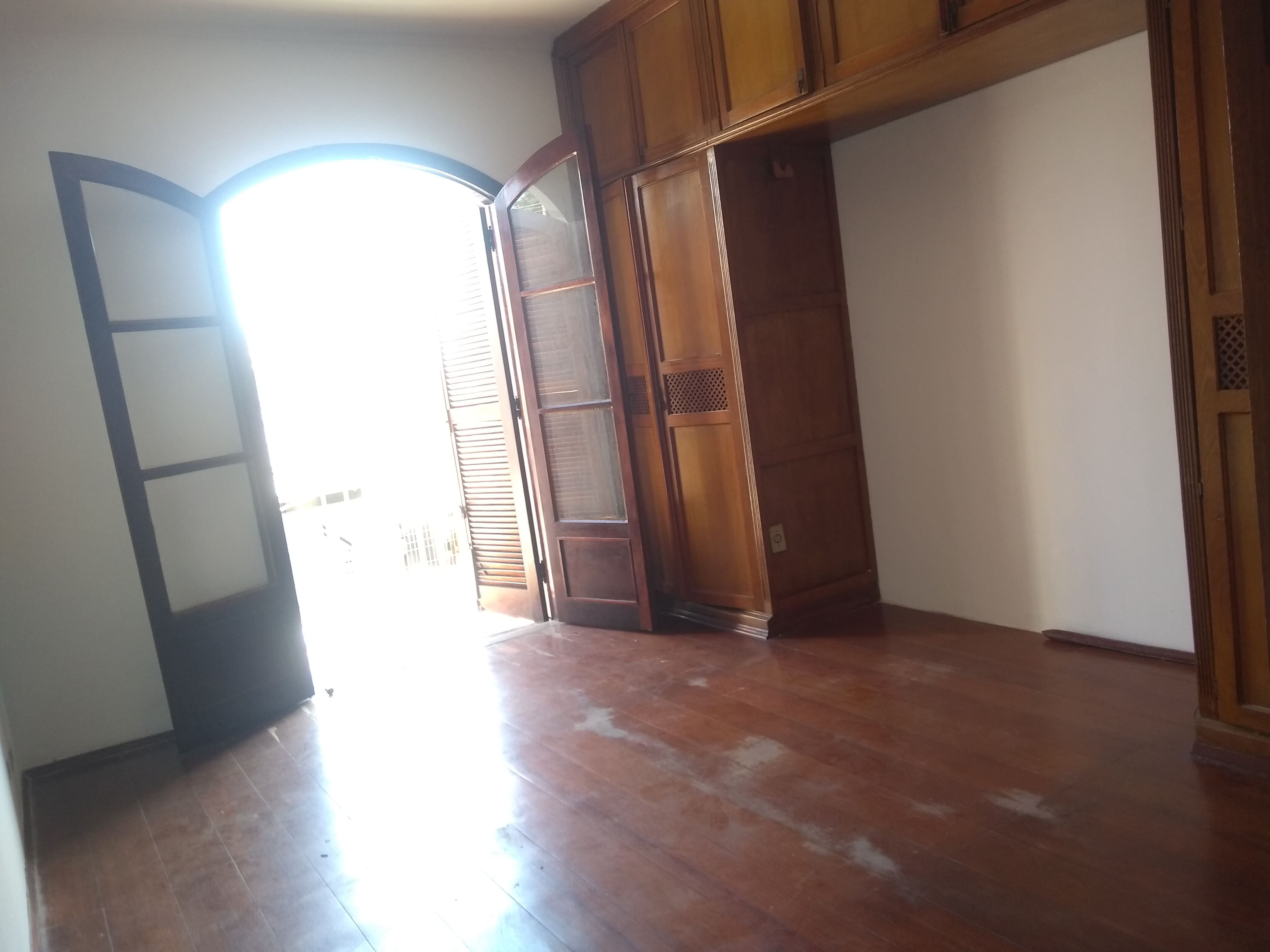 Imagem Sobrado com 3 Quartos à Venda, 205 m²em Vila Moinho Velho - São Paulo