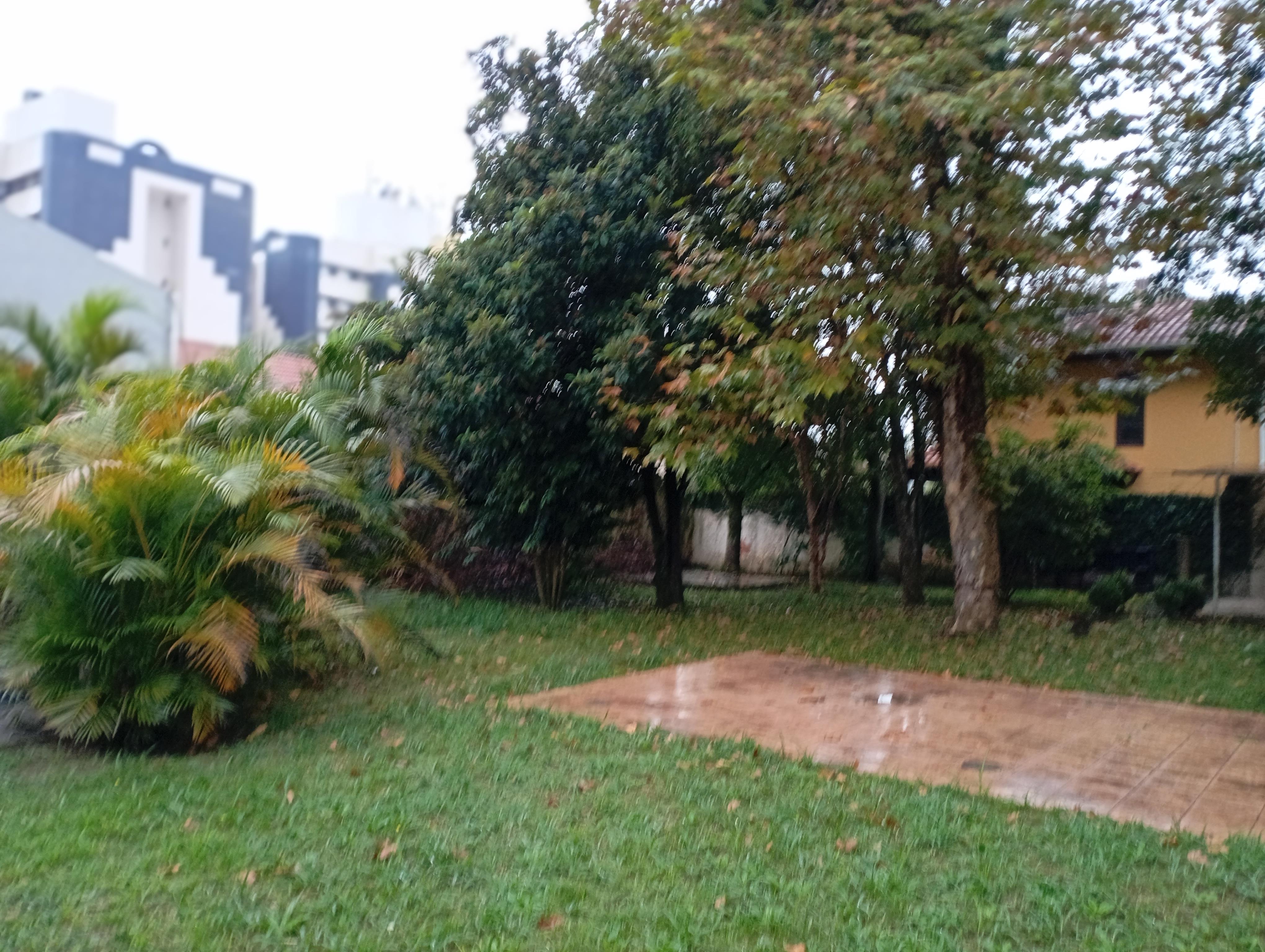 Imagem Terreno à Venda, 384 m² em Campina do Siqueira - Curitiba Imagem Terreno à Venda, 384 m² em Campina do Siqueira - Curitiba