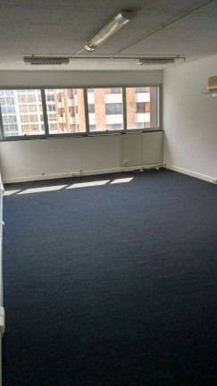 Sala Comercial para Alugar, 37 m² em Vila Progredior - São Paulo