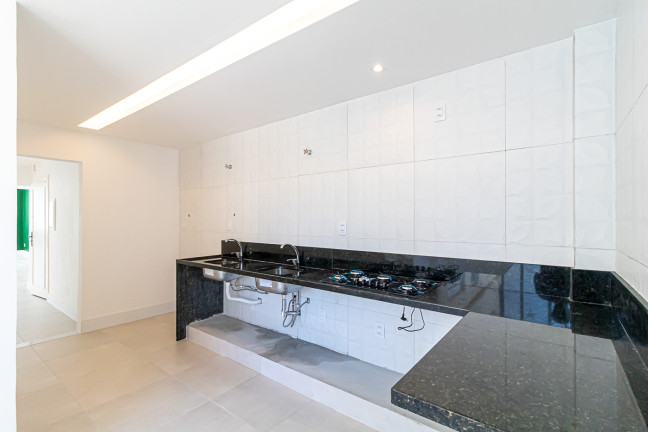 Imagem Apartamento com 3 Quartos à Venda, 225 m²em Botafogo - Rio de Janeiro Imagem Apartamento com 3 Quartos à Venda, 225 m²em Botafogo - Rio de Janeiro