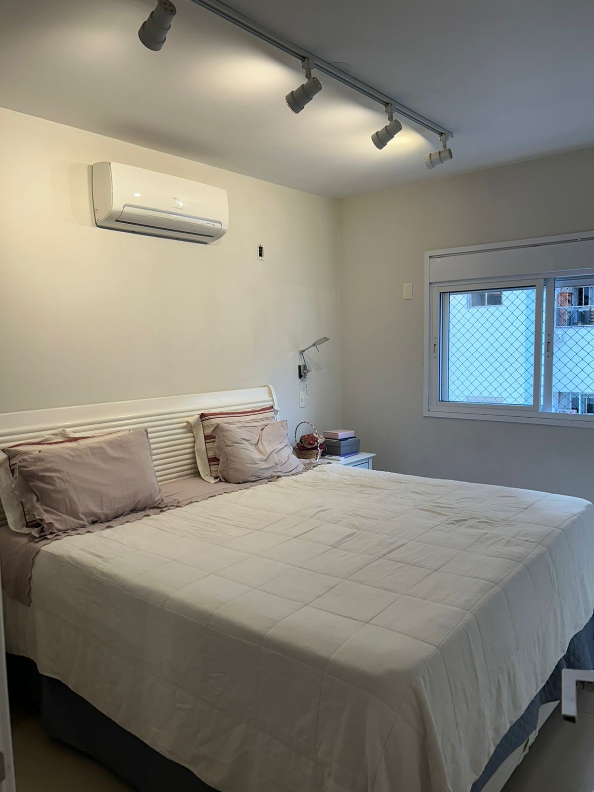 Imagem Apartamento com 4 Quartos à Venda, 163 m²em Brooklin Paulista - São Paulo