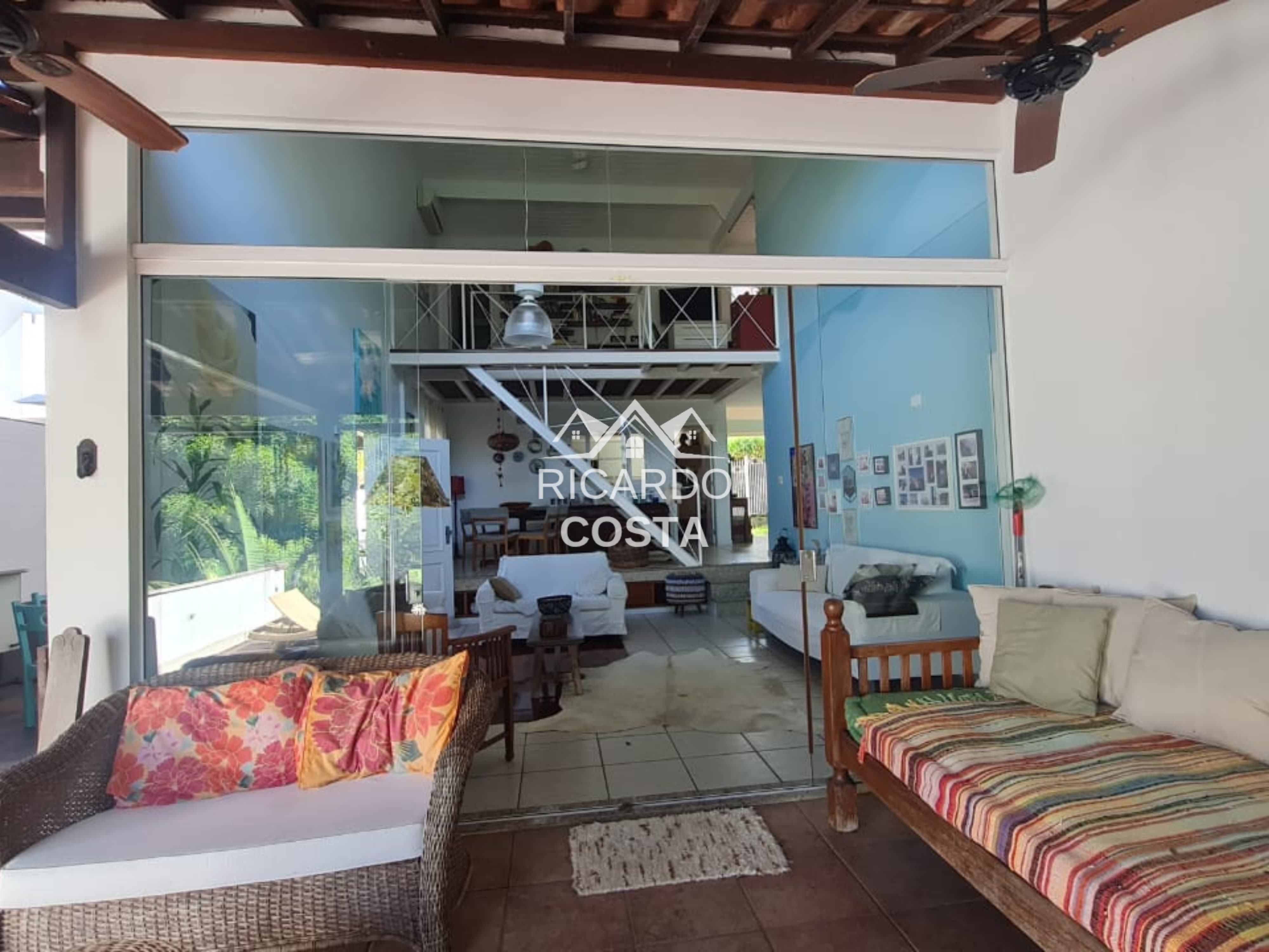 Imagem Casa de Condomínio com 4 Quartos à Venda ou Locação, 281 m² em Freguesia (Jacarepaguá) - Rio de Janeiro Imagem Casa de Condomínio com 4 Quartos à Venda ou Locação, 281 m² em Freguesia (Jacarepaguá) - Rio de Janeiro