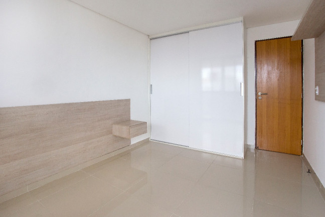 Imagem Apartamento com 4 Quartos à Venda, 136 m² em Bessa - João Pessoa