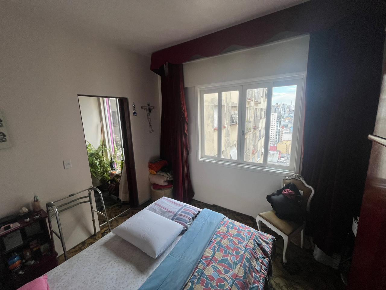 Imagem Apartamento com 2 Quartos à Venda, 70 m²em República - São Paulo